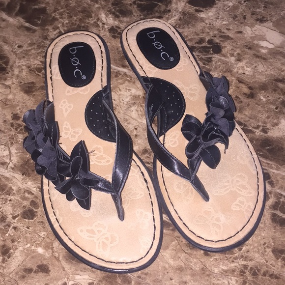 boc adney flat sandal
